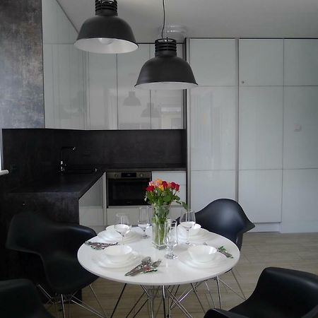 Impresja 42 Apartament Z Garazem Kołobrzeg Buitenkant foto