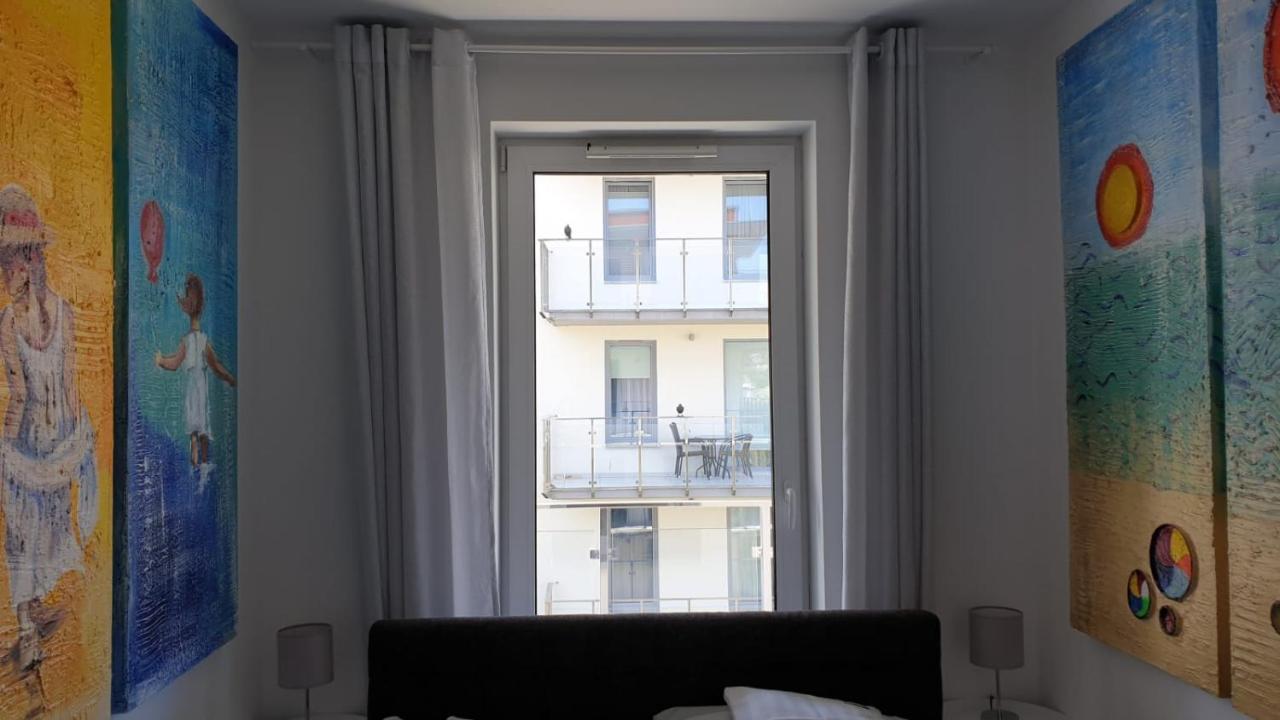 Impresja 42 Apartament Z Garazem Kołobrzeg Buitenkant foto