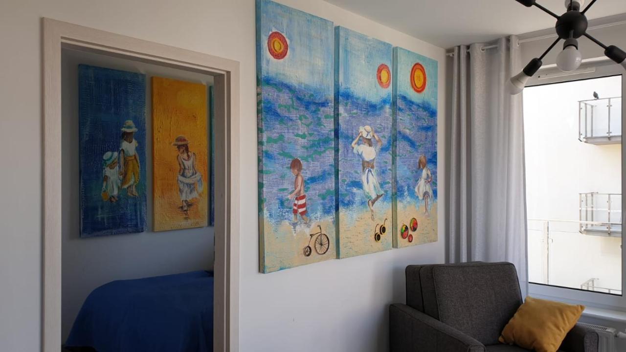 Impresja 42 Apartament Z Garazem Kołobrzeg Buitenkant foto