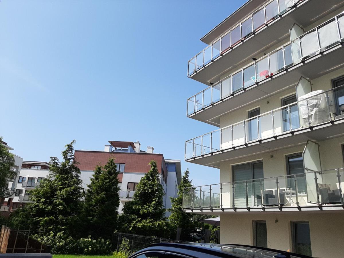 Impresja 42 Apartament Z Garazem Kołobrzeg Buitenkant foto