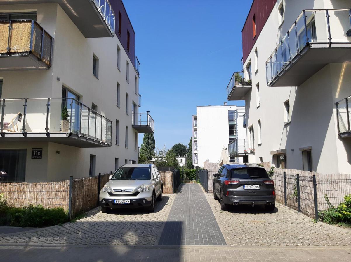 Impresja 42 Apartament Z Garazem Kołobrzeg Buitenkant foto