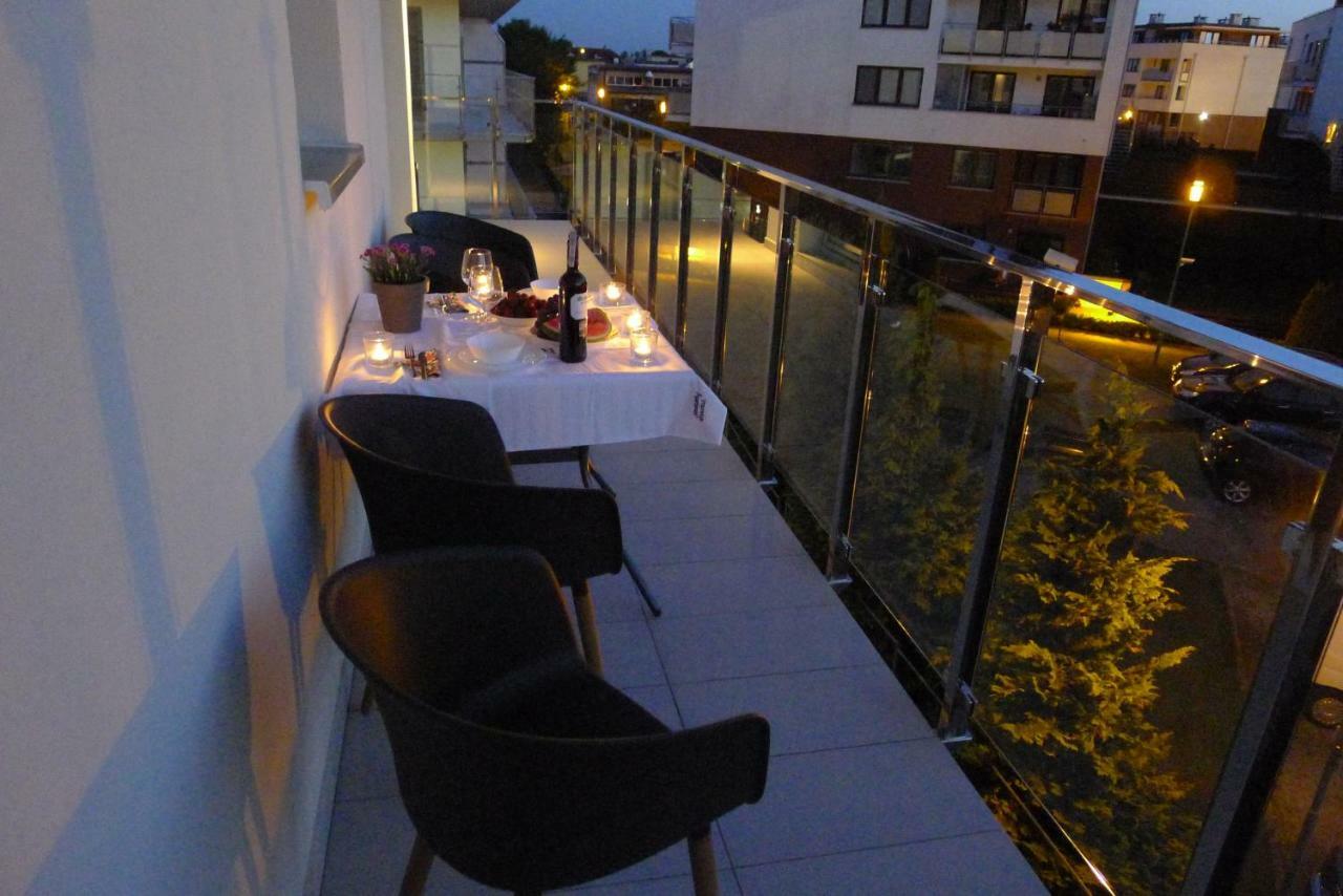 Impresja 42 Apartament Z Garazem Kołobrzeg Buitenkant foto