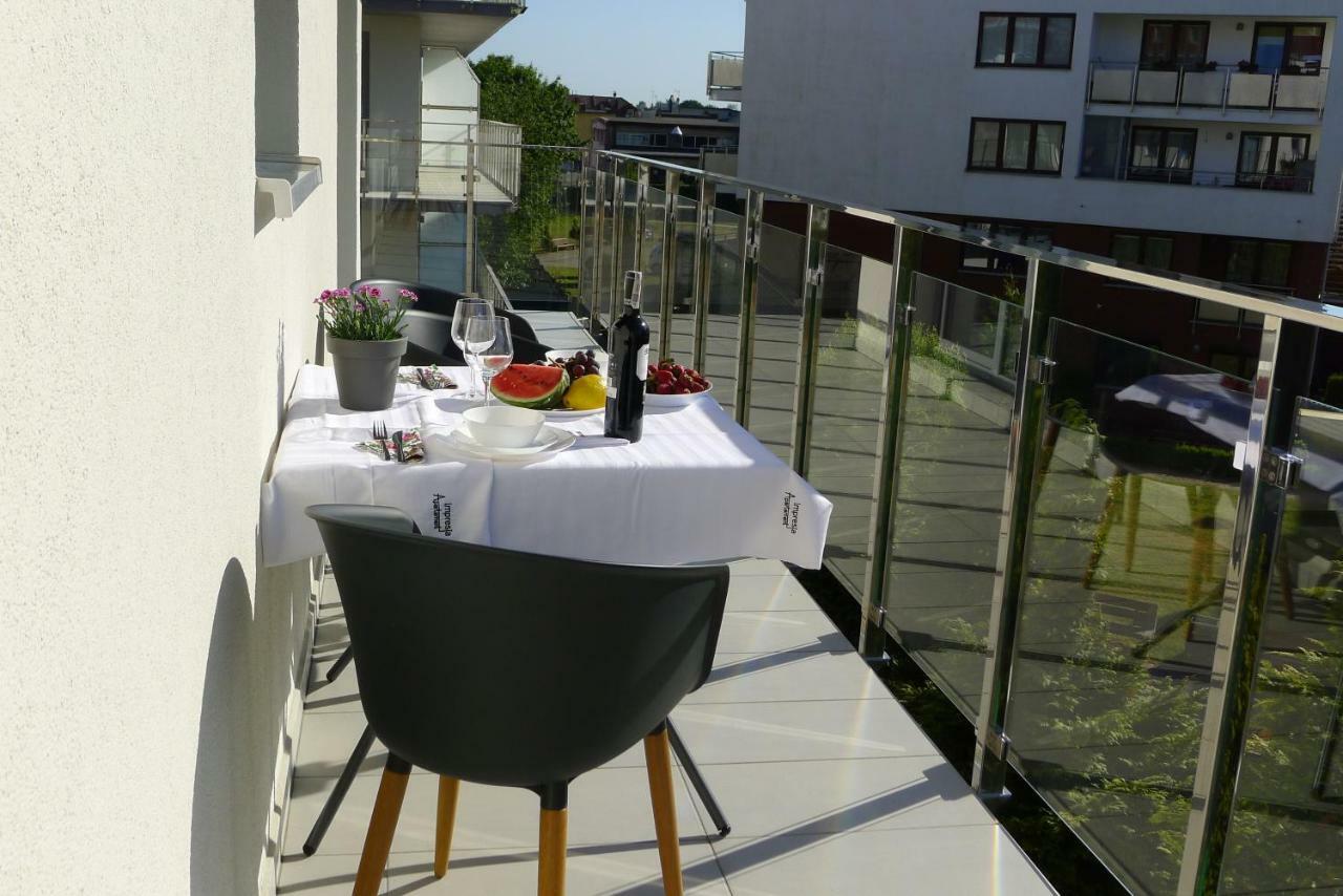 Impresja 42 Apartament Z Garazem Kołobrzeg Buitenkant foto
