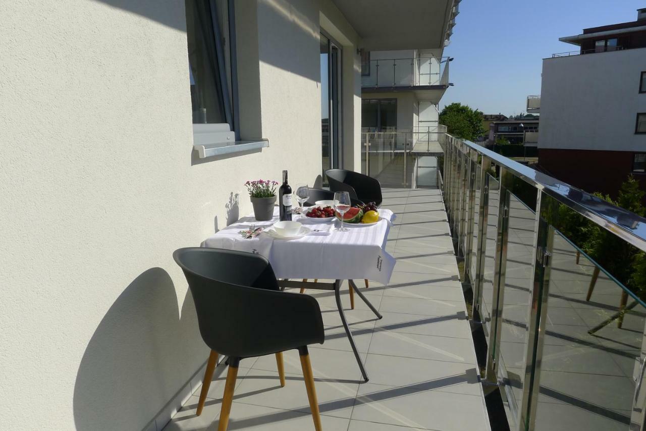 Impresja 42 Apartament Z Garazem Kołobrzeg Buitenkant foto